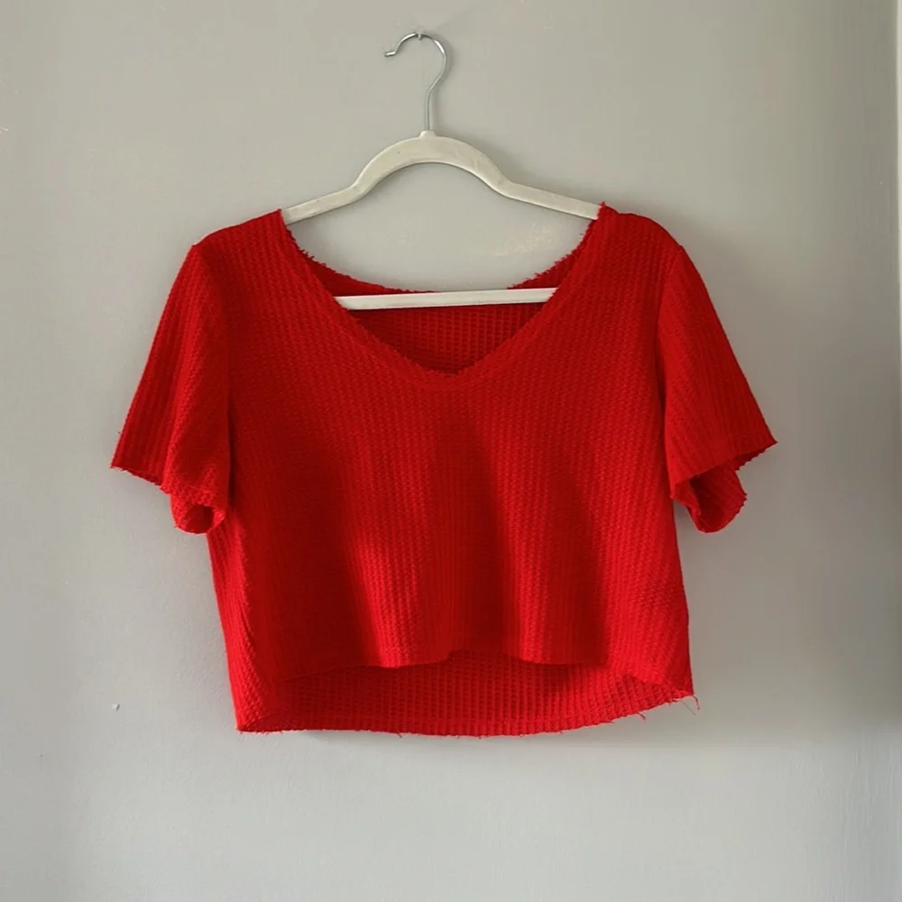 Top - Picture 2 of 2